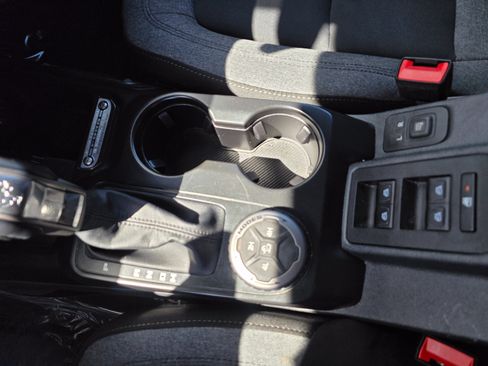 Used 2025 Ford Bronco Big Bend AWD/4WD image 14
