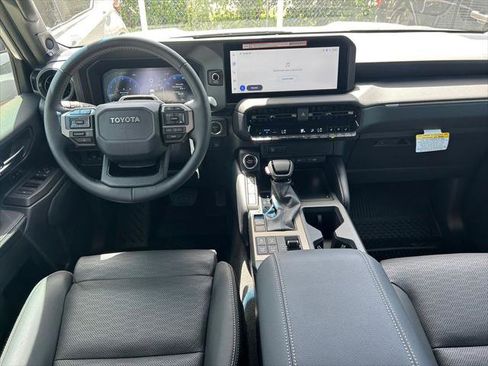 Certified 2026 Toyota Land Cruiser w/ Premium Package AWD/4WD image 19