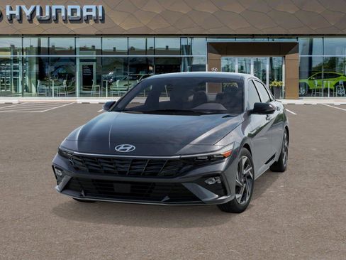 New 2025 Hyundai Elantra Sport image 6