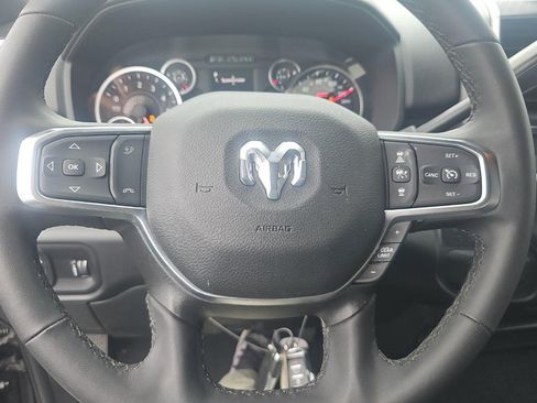 Used 2025 RAM 2500 Big Horn AWD/4WD image 8
