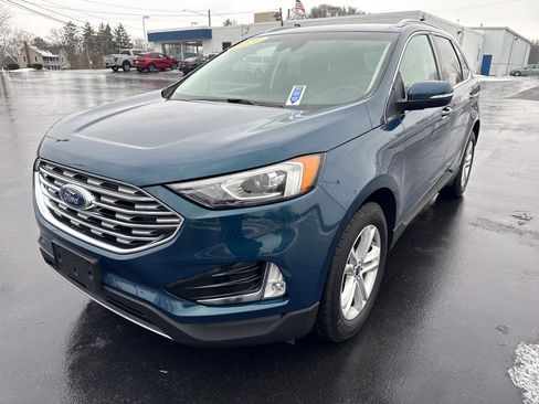 Used 2020 Ford Edge SEL w/ Convenience Package image 3
