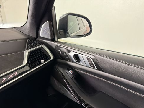 Certified 2024 BMW X7 xDrive40i w/ Executive Package AWD/4WD image 26
