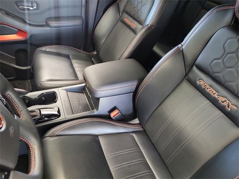 Used 2023 Nissan Frontier PRO-4X w/ Pro-4X Premium Package image 12