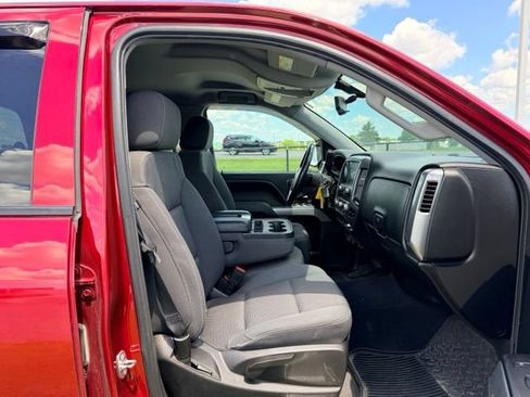 Used 2018 Chevrolet Silverado 1500 LT w/ All Star Edition AWD/4WD image 8