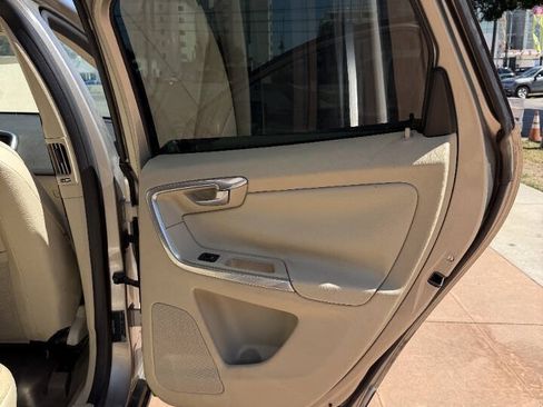 Used 2013 Volvo XC60 3.2 FWD image 22