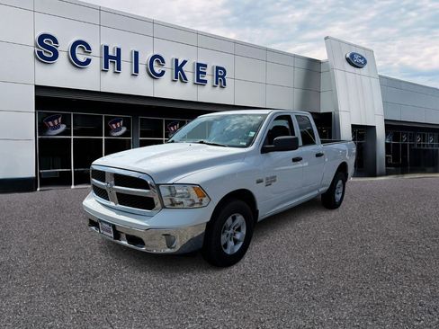 Used 2023 RAM 1500 Tradesman w/ Chrome Appearance Group AWD/4WD image 4