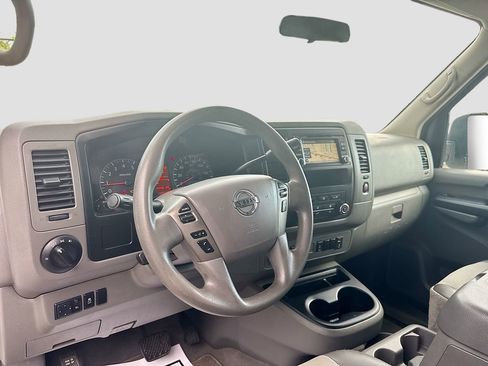 Used 2017 Nissan NV 3500 SV w/ SV Technology Package image 2