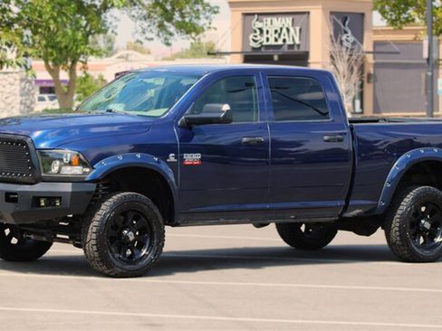 Used 2012 RAM 2500 ST w/ Chrome Appearance Group AWD/4WD image 3