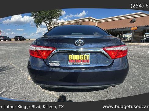 Used 2016 Toyota Camry LE w/ Moonroof Package FWD image 4