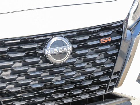 Used 2023 Nissan Altima 2.5 SR FWD image 5
