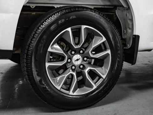 Used 2021 Chevrolet Silverado 1500 RST w/ Z71 Off-Road Package image 48