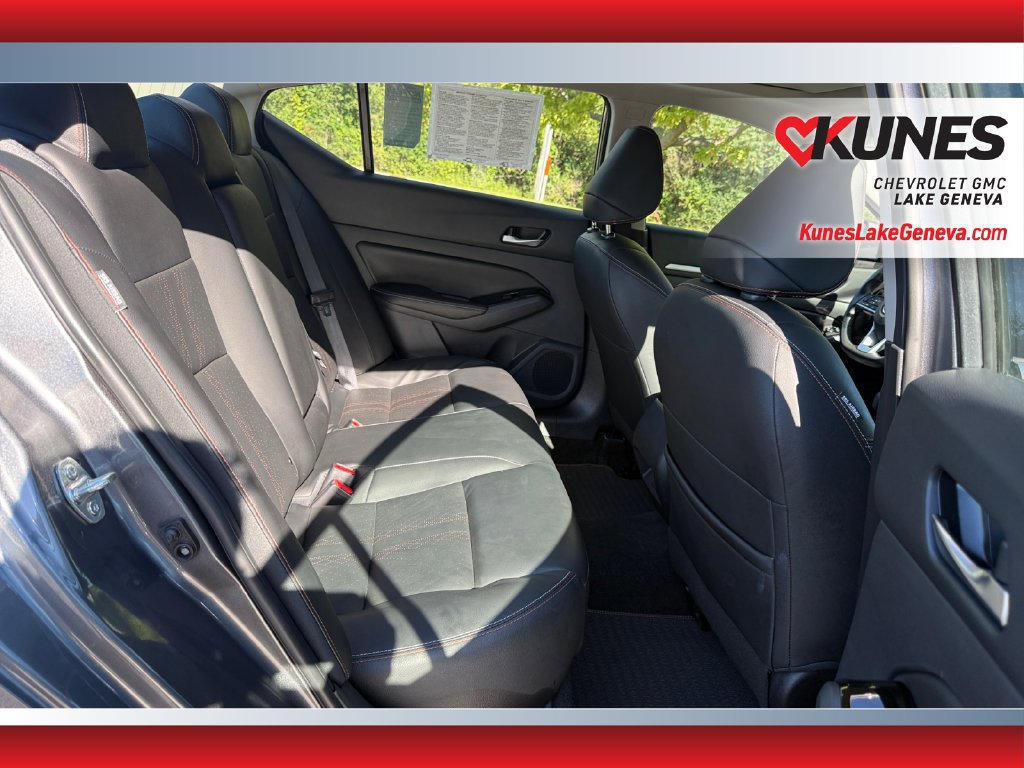 Used 2024 Nissan Altima 2.5 SR w/ SR Premium Package FWD image 37
