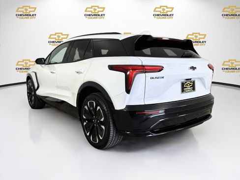Used 2024 Chevrolet Blazer EV RS RWD image 6