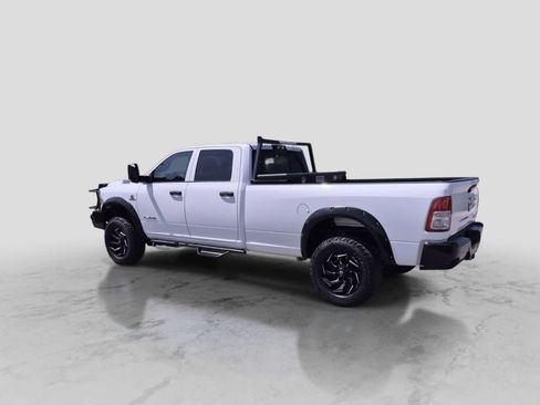 Used 2022 RAM 2500 Tradesman AWD/4WD image 6