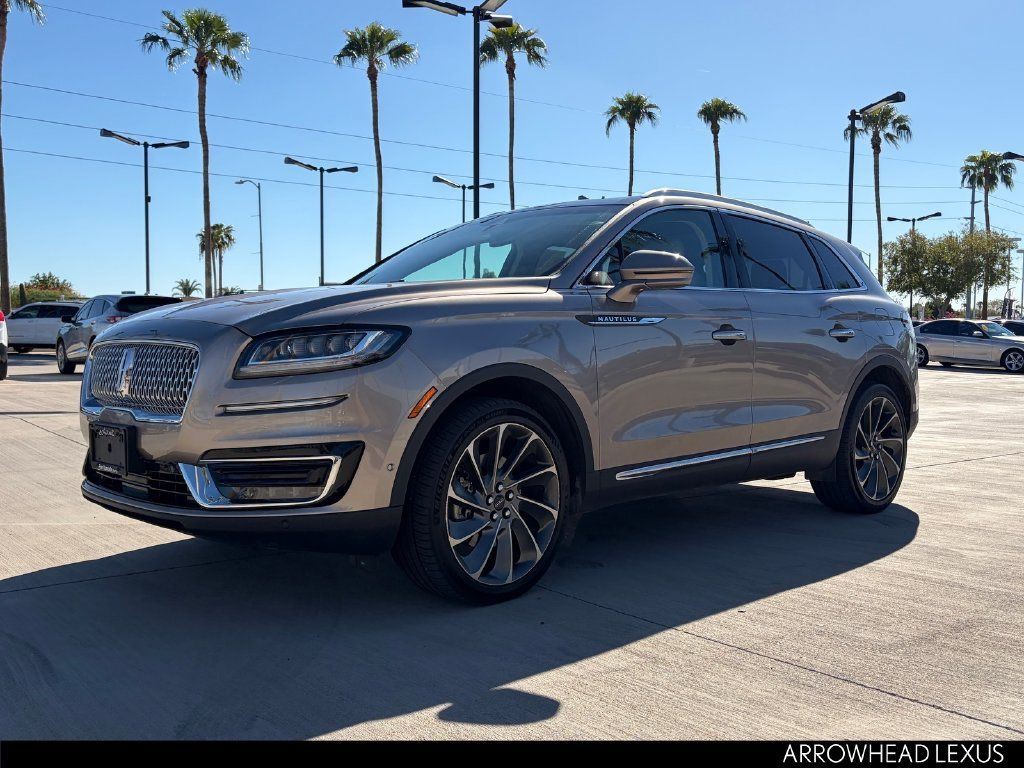 Used 2019 Lincoln Nautilus Reserve w/ Ultimate Package AWD/4WD image 2
