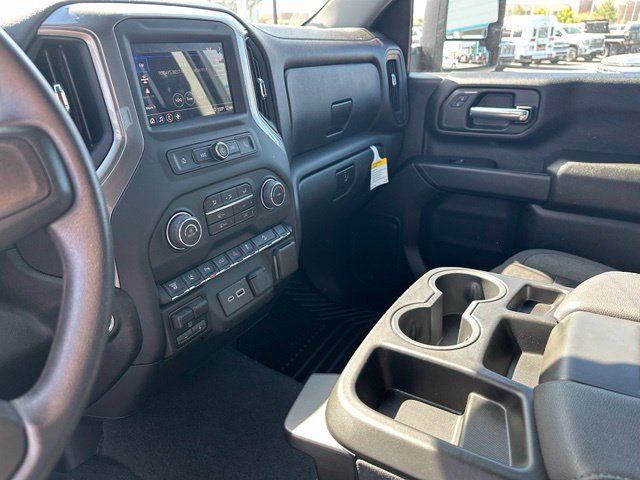 Used 2024 Chevrolet Silverado 2500 Custom w/ Custom Value Package AWD/4WD image 24