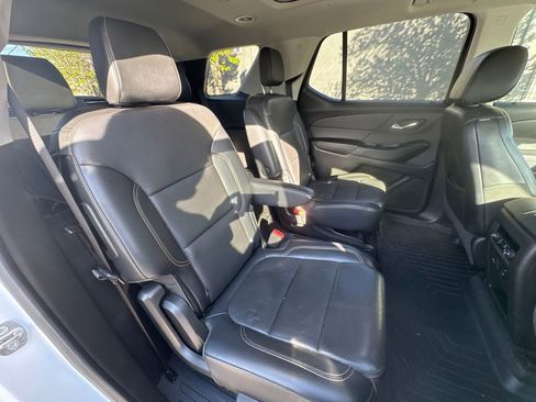 Used 2018 Chevrolet Traverse Premier w/ Redline Edition FWD image 19
