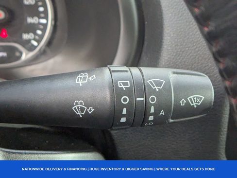 Used 2022 Jeep Renegade Trailhawk image 38