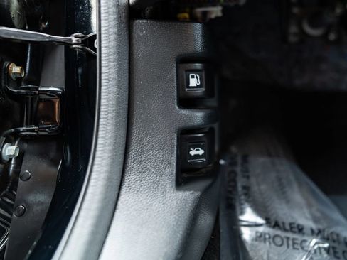 Used 2018 Honda CR-V LX image 50