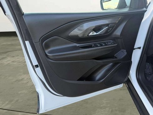 Used 2019 GMC Terrain SLT image 12