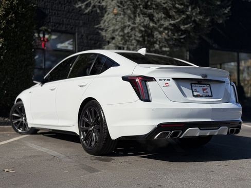 Used 2021 Cadillac CT5 V image 19