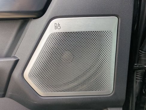 Used 2023 Ford F150 Platinum image 15