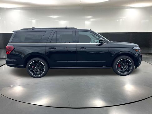 Used 2022 Ford Expedition Max Limited AWD/4WD image 4