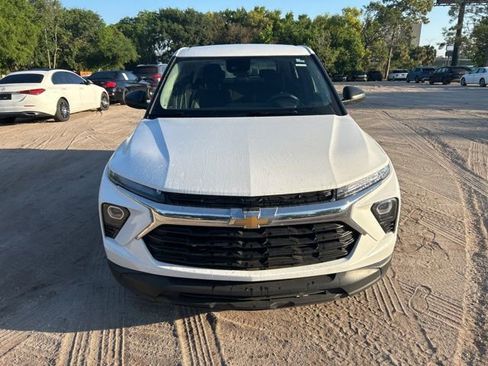 Used 2024 Chevrolet TrailBlazer LS image 14