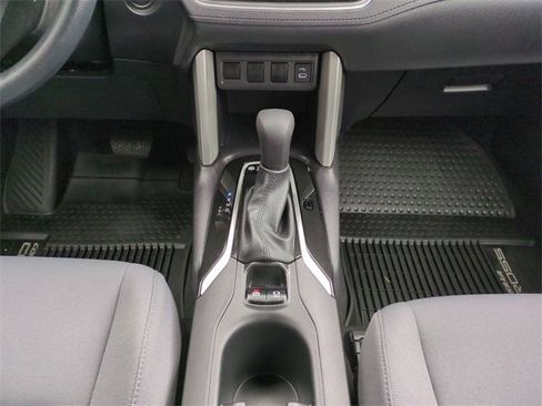 Used 2025 Toyota Corolla Cross AWD Hybrid image 19