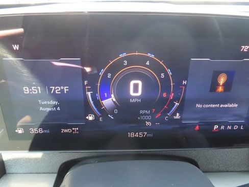 Used 2025 Chevrolet Traverse LT w/ Sun and Wheel Package AWD/4WD image 36