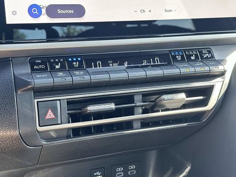 Used 2025 Toyota Camry XSE w/ Premium Plus Package FWD image 39
