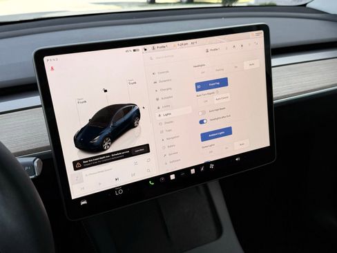 Used 2023 Tesla Model Y Long Range AWD/4WD image 39