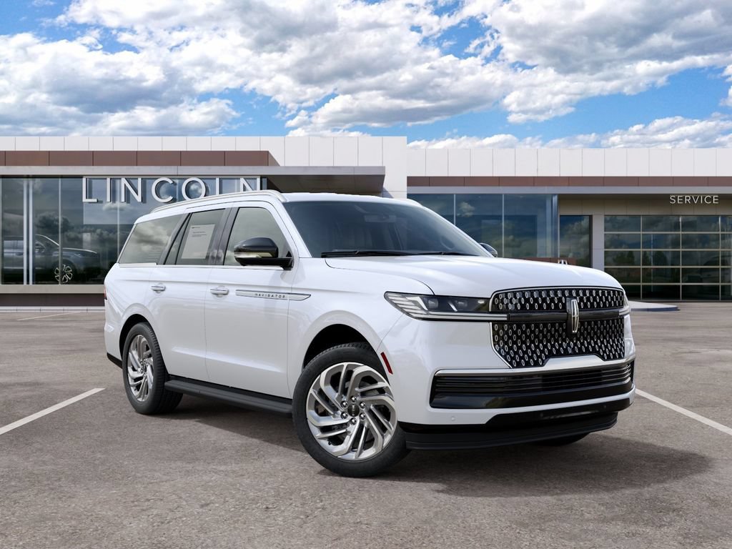New 2027 Lincoln Navigator Premiere RWD image 4