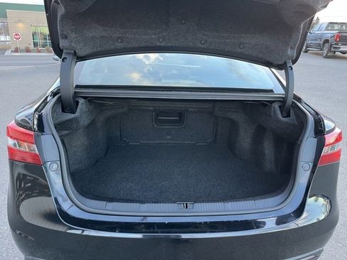 Used 2016 Toyota Avalon XLE image 32