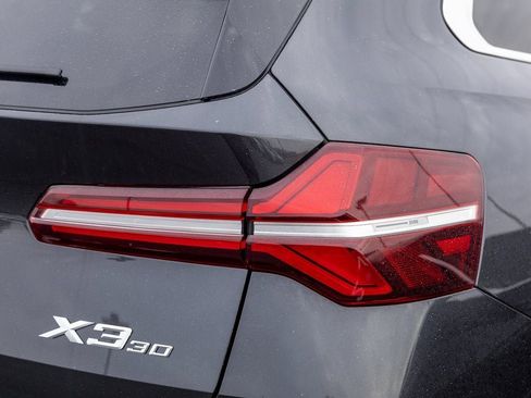 New 2026 BMW X3 xDrive30 w/ Premium Package image 3