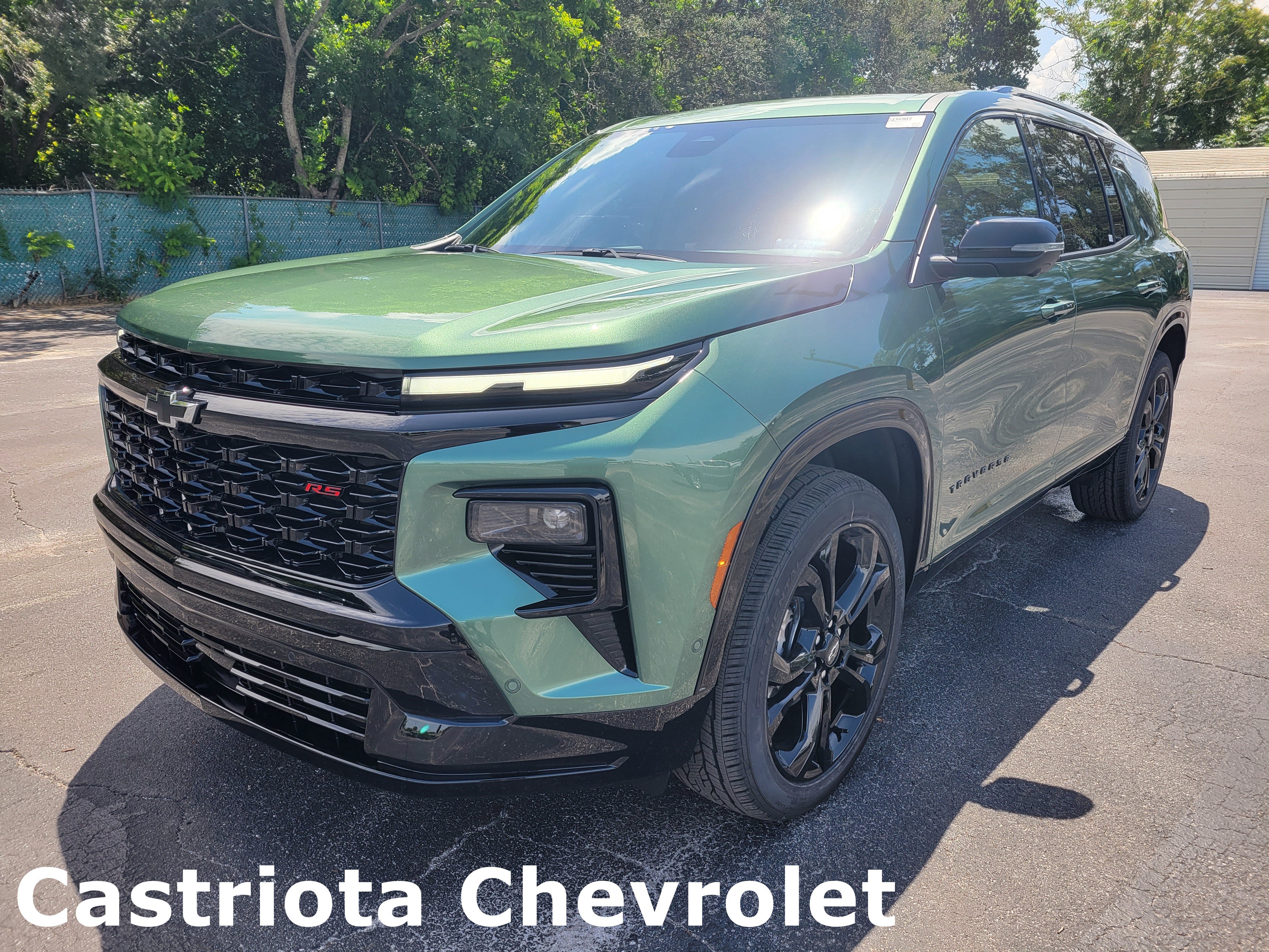 New 2027 Chevrolet Traverse RS FWD image 1