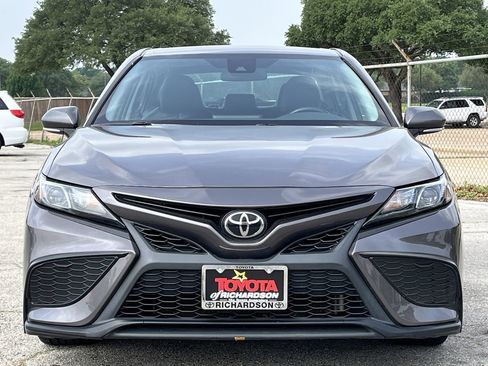 Used 2023 Toyota Camry SE FWD image 7