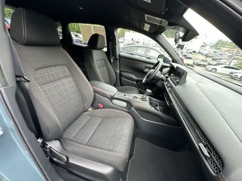 Used 2025 Honda HR-V Sport image 20