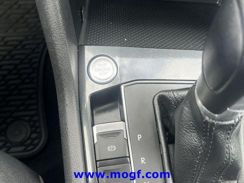Used 2019 Volkswagen Tiguan SEL FWD image 9