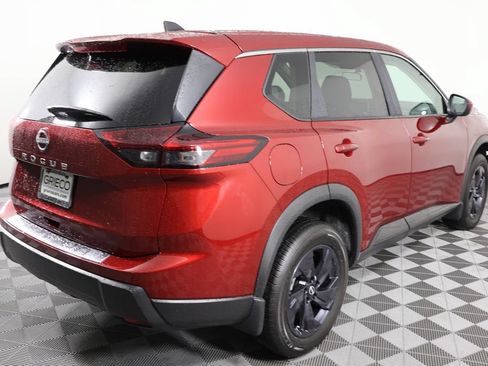 Used 2026 Nissan Rogue SV w/ Cold Weather Package FWD image 8