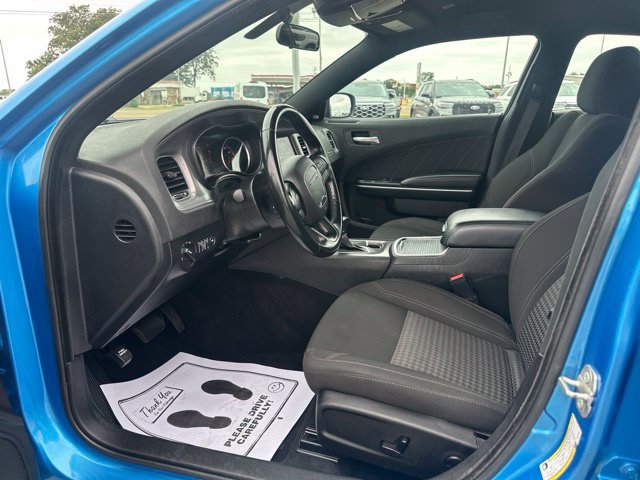 Used 2023 Dodge Charger SXT RWD image 29