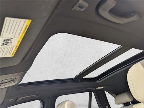 Used 2018 BMW X5 xDrive35i image 17