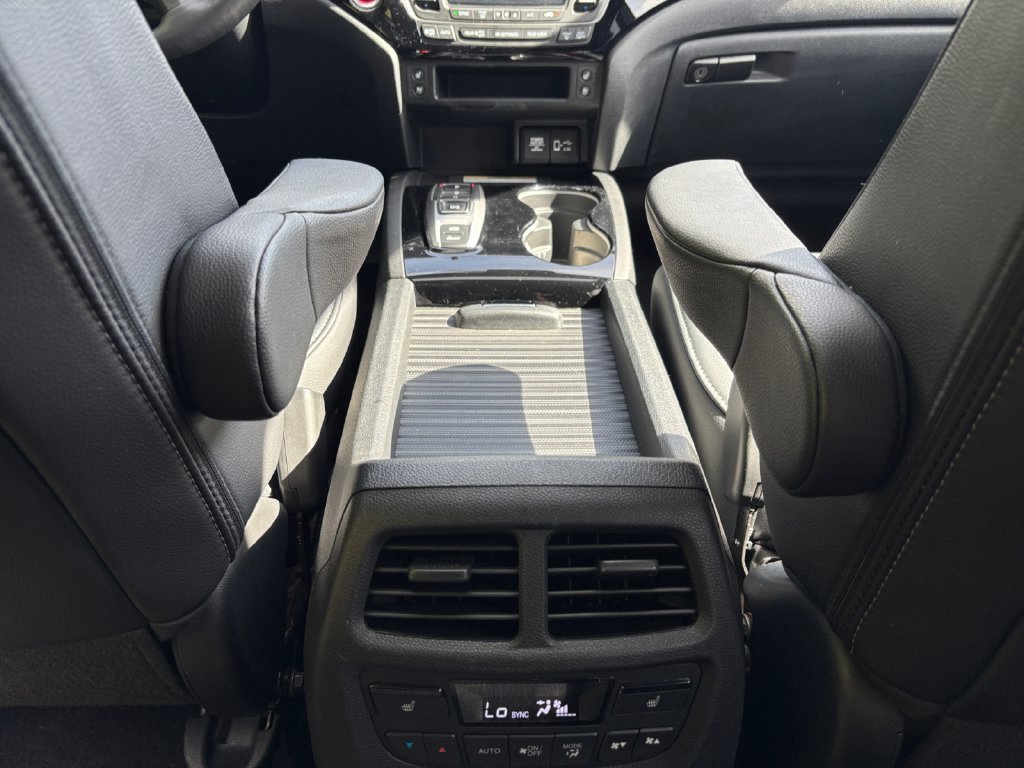 Used 2020 Honda Passport Elite image 16