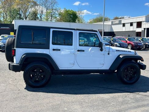 Used 2016 Jeep Wrangler Unlimited Sport AWD/4WD image 5