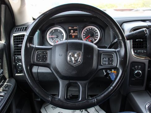 Used 2018 RAM 3500 Big Horn w/ Sport Appearance Group image 19