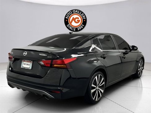 Used 2021 Nissan Altima 2.5 SR image 7
