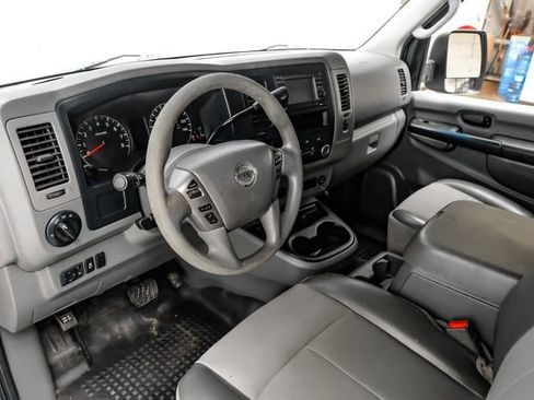 Used 2013 Nissan NV 3500 SV w/ Technology Pkg image 3