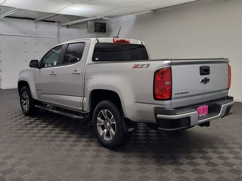 Used 2015 Chevrolet Colorado Z71 image 3