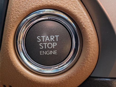 Used 2018 Lexus ES 350 w/ Navigation System Package image 23