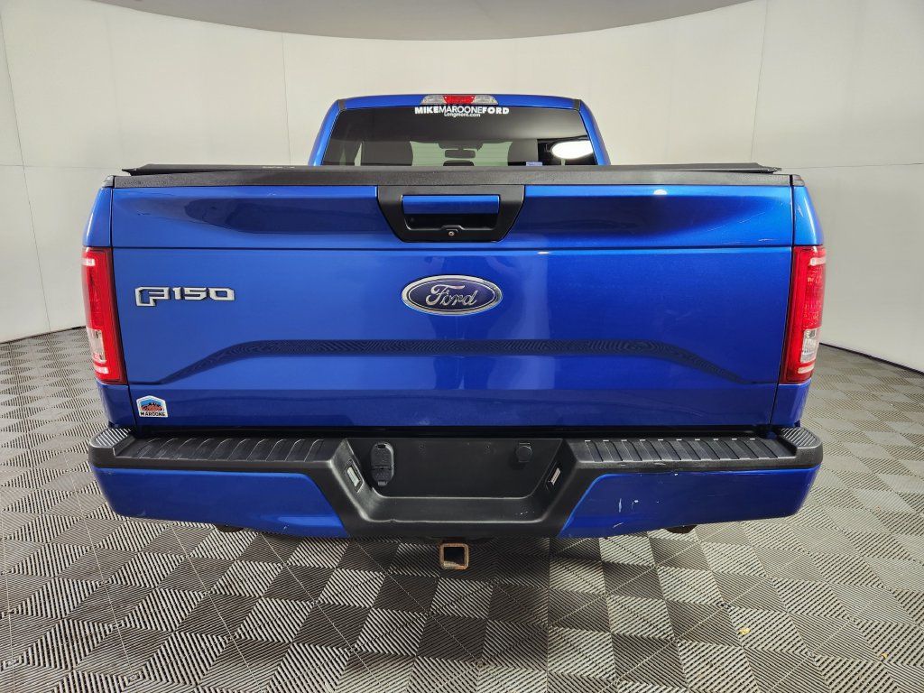 Used 2015 Ford F150 XLT w/ Equipment Group 301A Mid AWD/4WD image 6